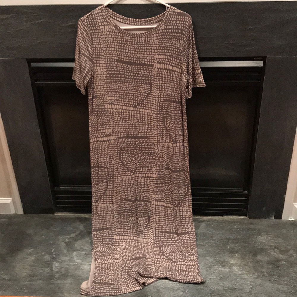 Super comfortable dress.